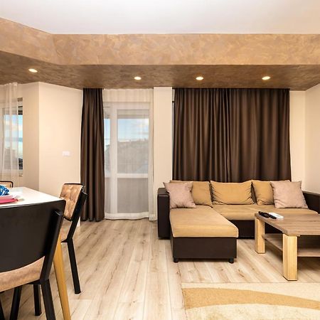 Sunny 1Bd Apartment In Old Town By Flat Mаnager Płowdiw Zewnętrze zdjęcie