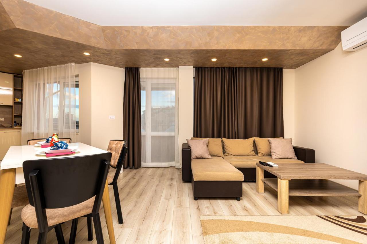 Sunny 1Bd Apartment In Old Town By Flat Mаnager Płowdiw Zewnętrze zdjęcie
