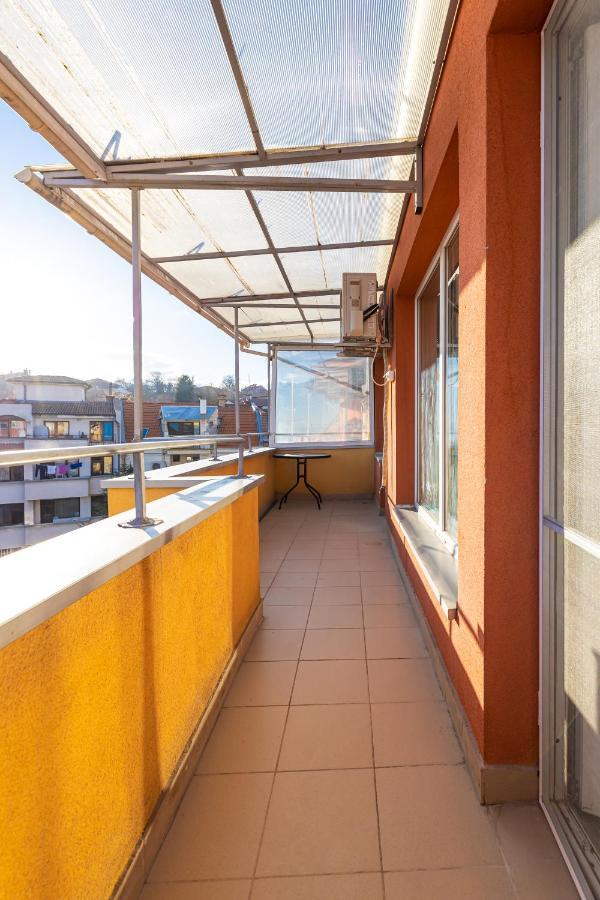 Sunny 1Bd Apartment In Old Town By Flat Mаnager Płowdiw Zewnętrze zdjęcie